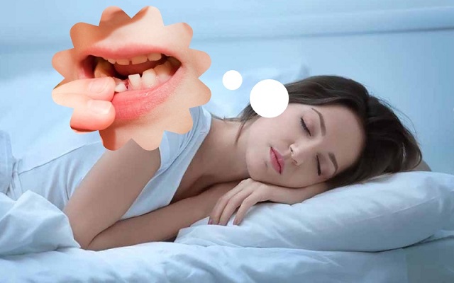 Nằm mơ thấy rụng răng và chảy máu