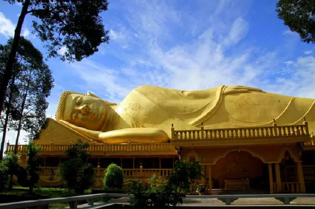 Mơ thấy tượng phật nằm dự báo về điều may mắn